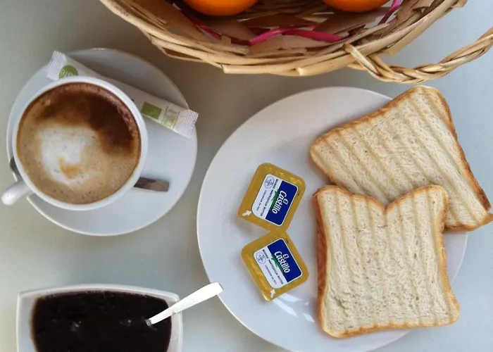 Hotel barato: Hi Valencia Canovas